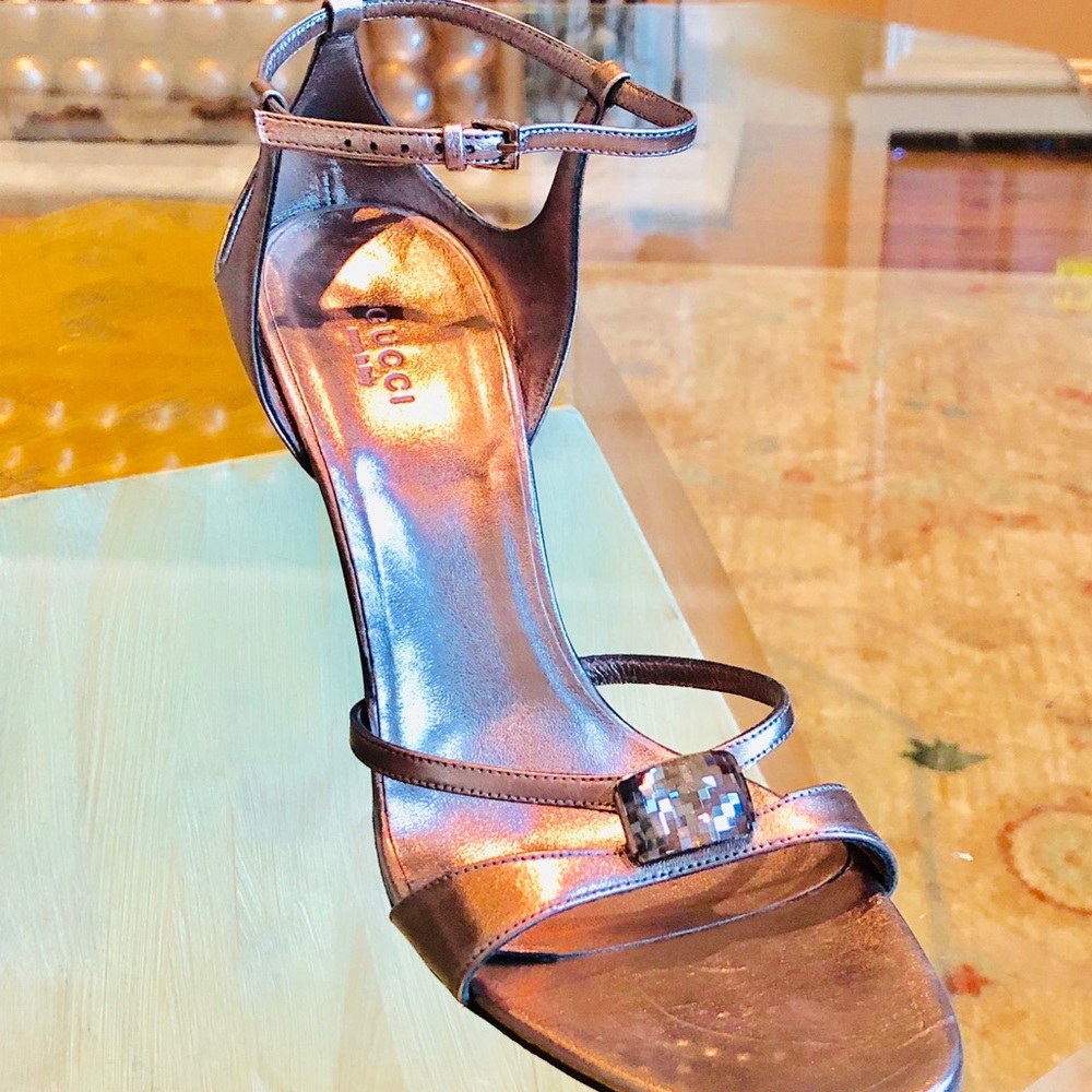 GUCCI metallic in TOPAZ/PEWTER Stilettos 9.5B